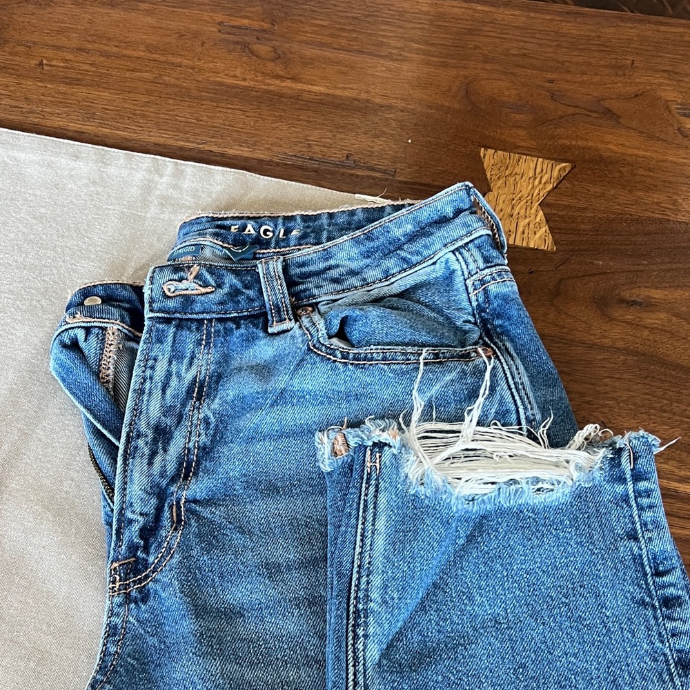 American Eagle Outfitters Blue Distressed Jeans